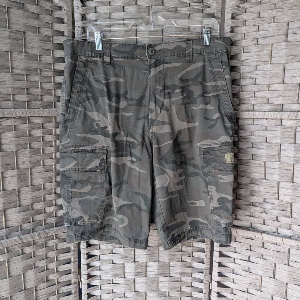 Unionbay Cargo Shorts Green Camo Cotton Stretch Sz 36 Grunge Utility
Military